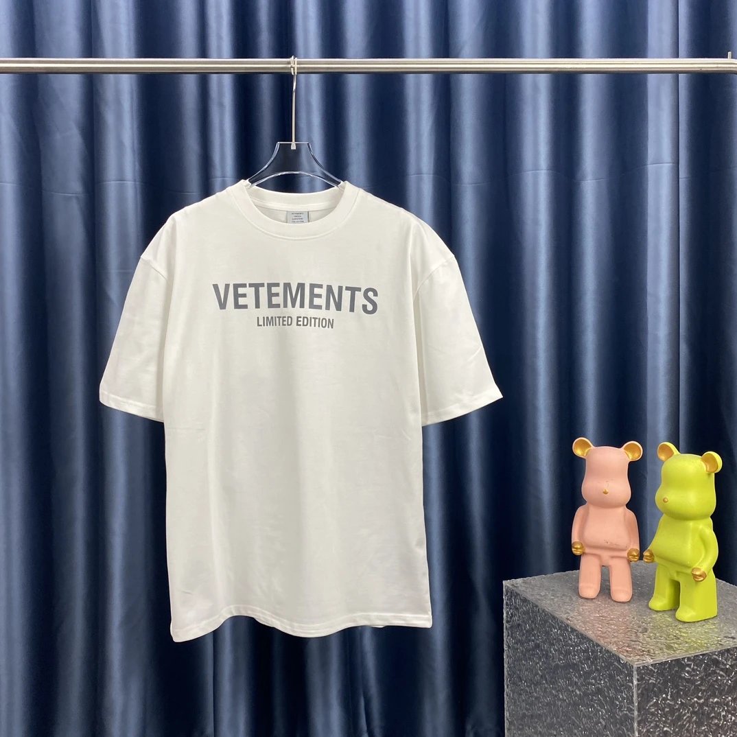 Vetements T-Shirts