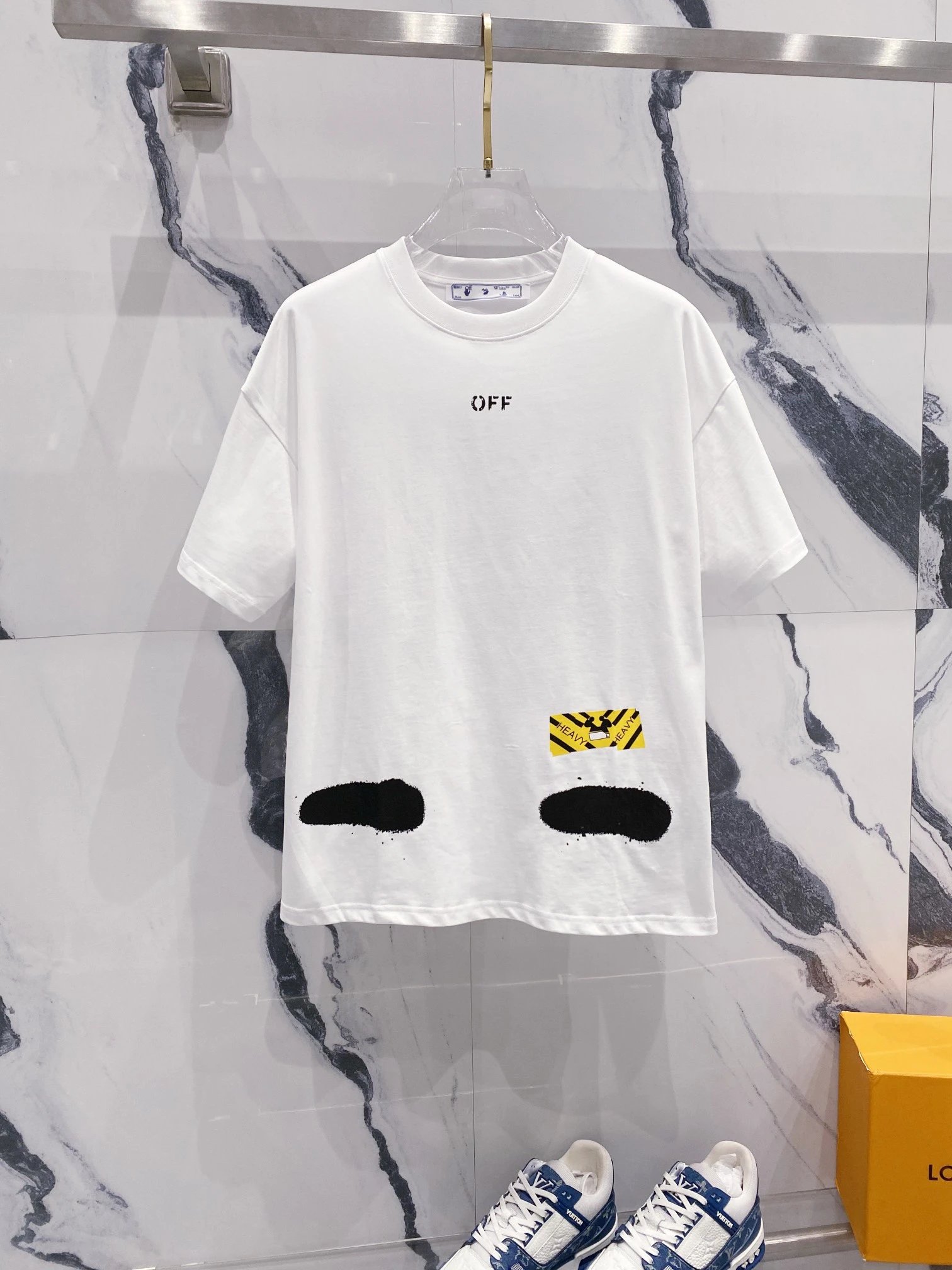 Off-White T-Shirts