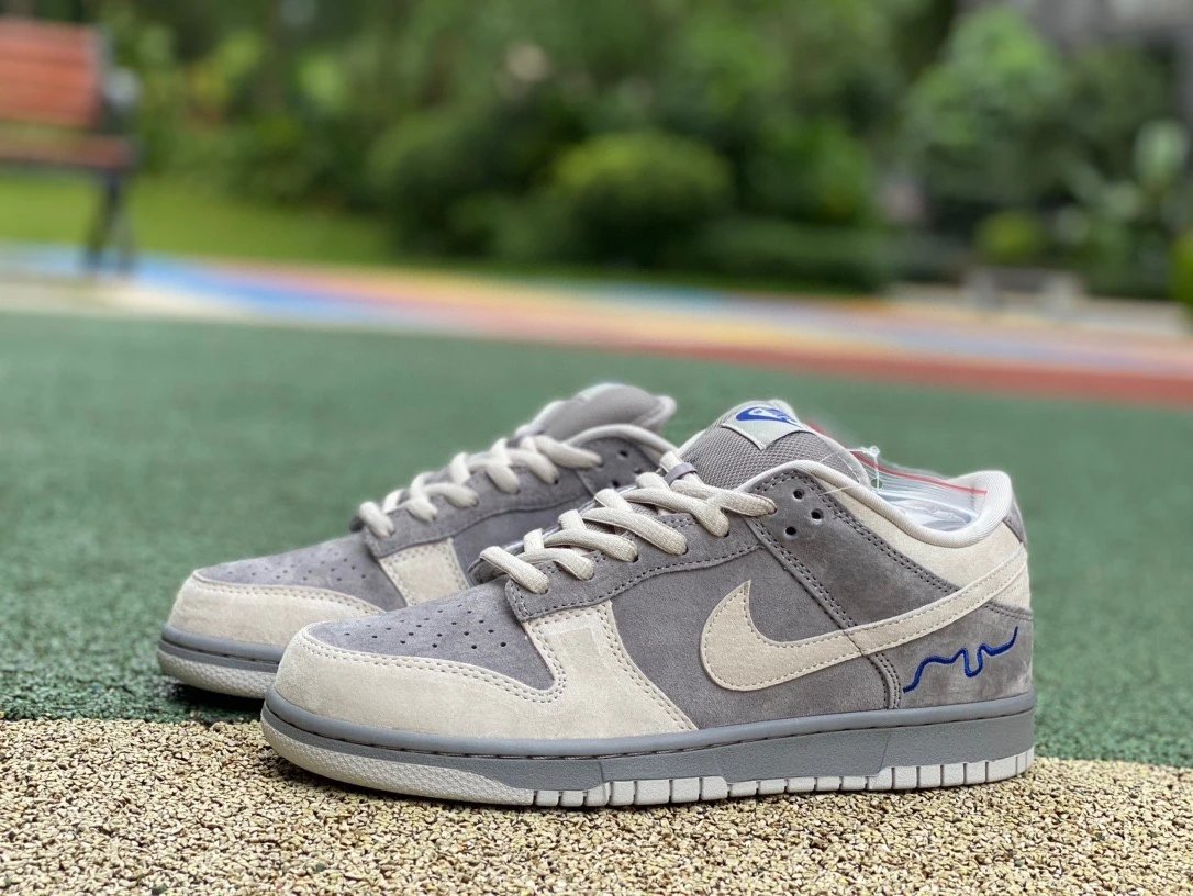 Nike SB Dunk Low