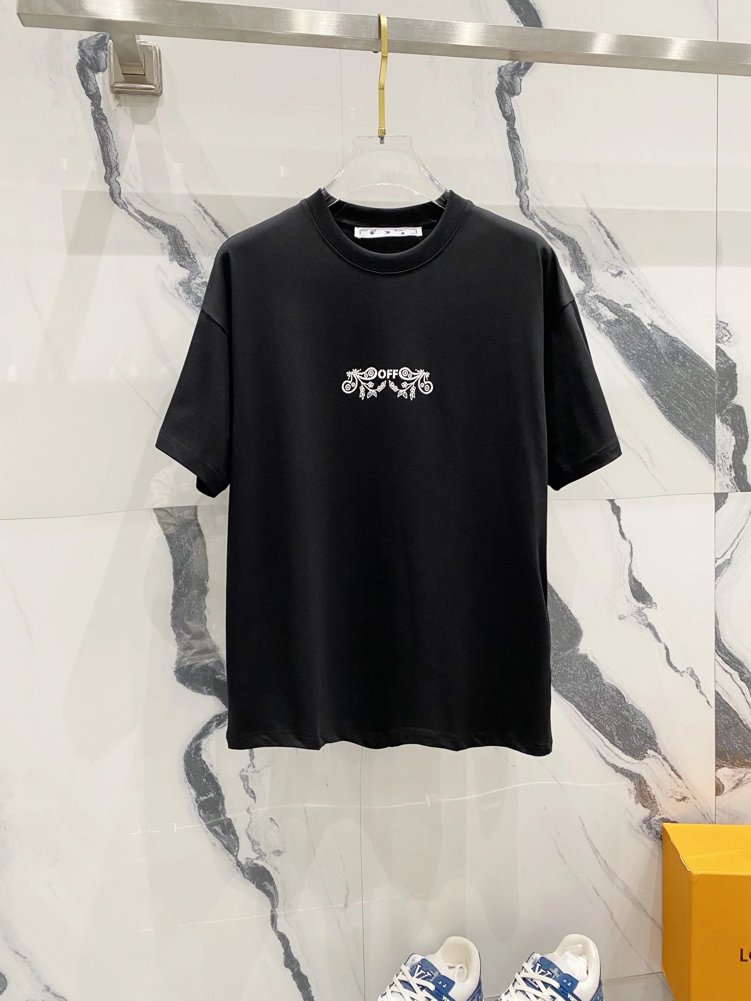  Off-White T-Shirts