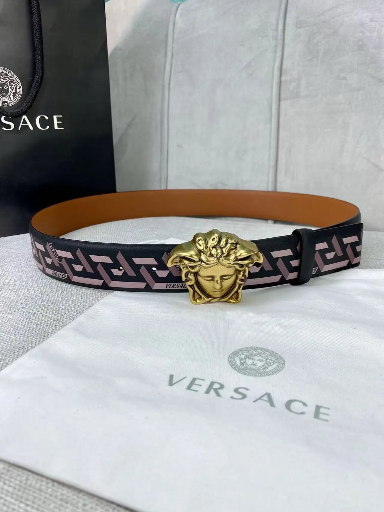  Louis Vuitton Fendi...Belt
