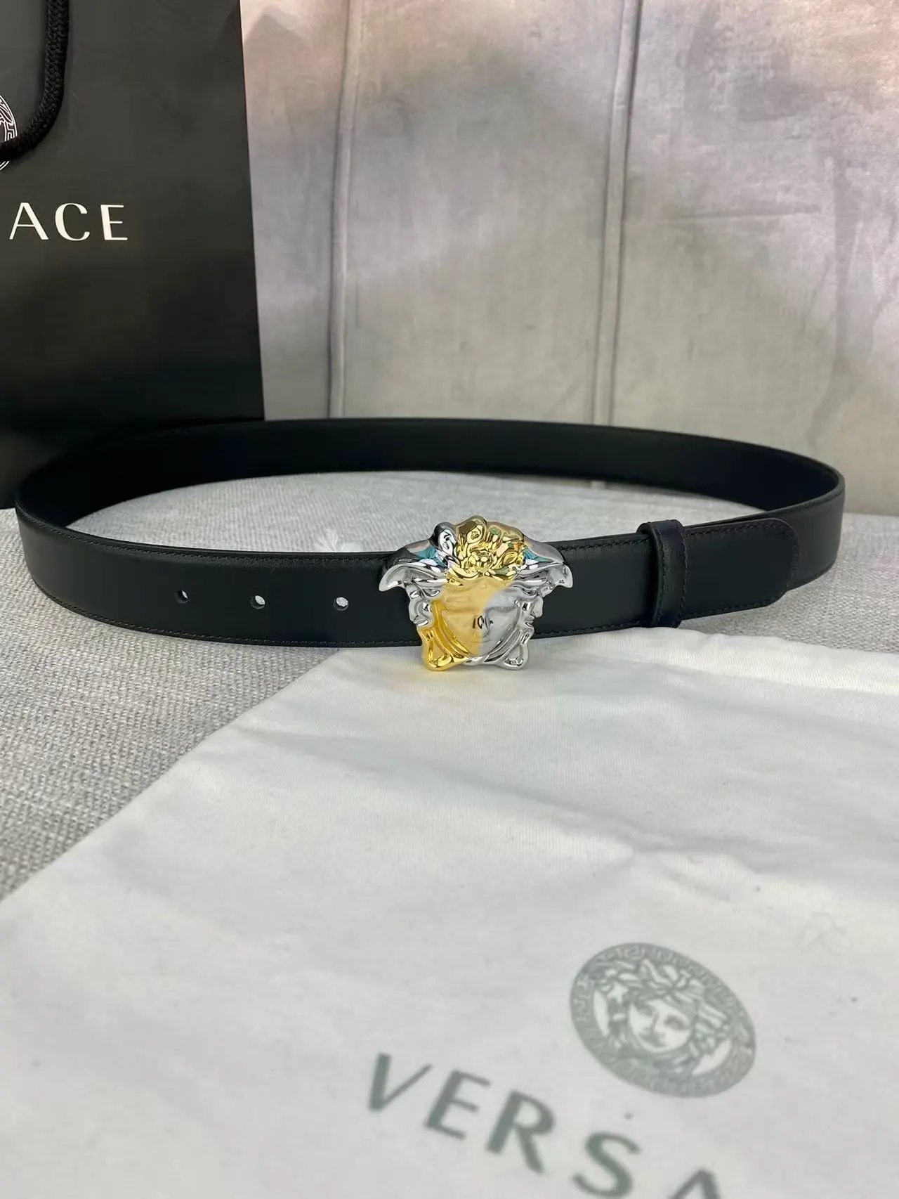  Louis Vuitton Gucci Belt