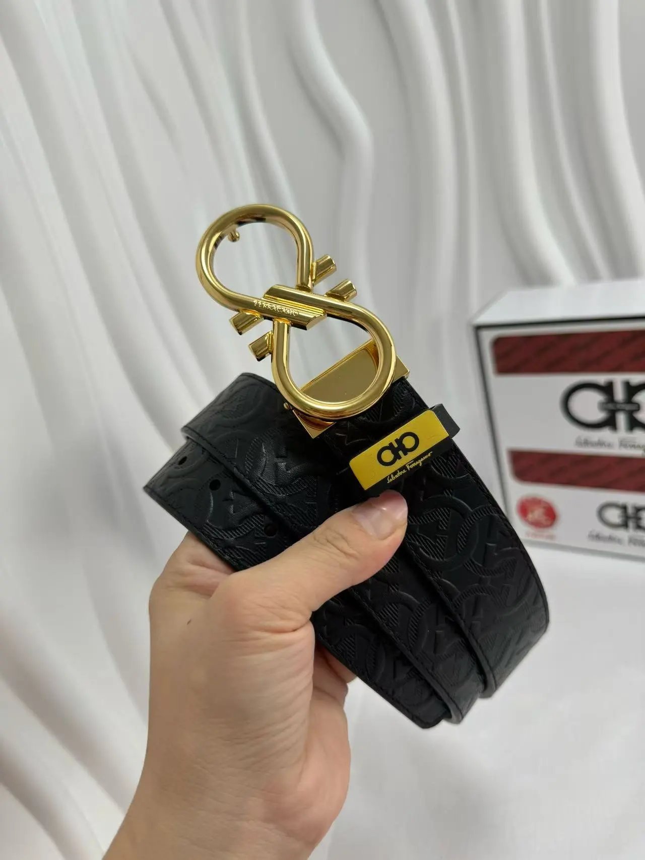  Louis Vuitton Gucci... Belt