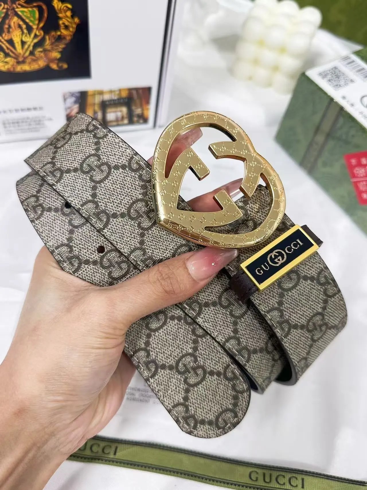  Louis Vuitton Gucci...Belt