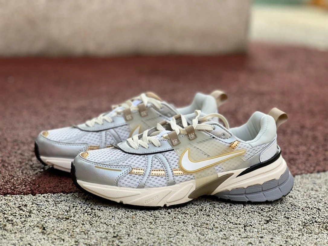 Nike V2K Run