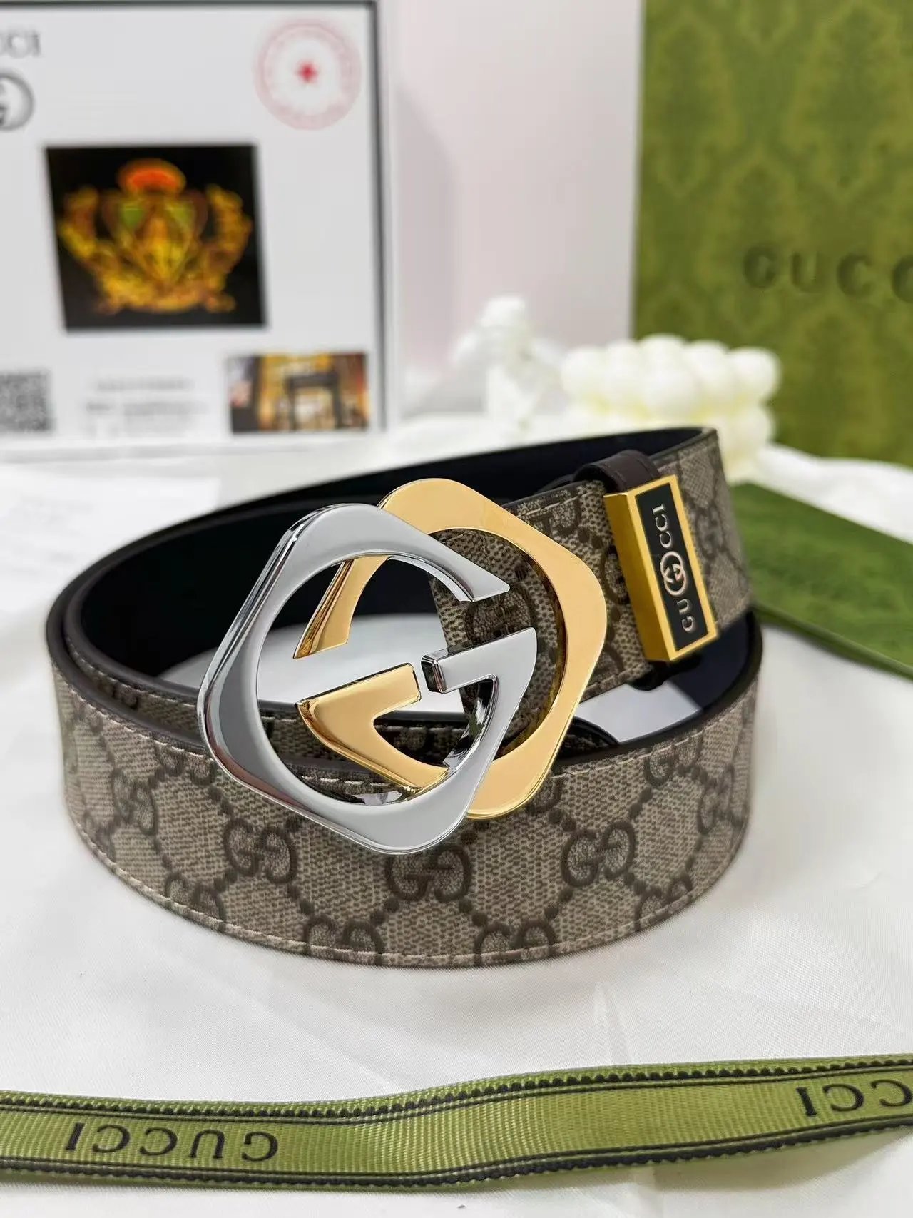  Louis Vuitton Gucci...Belt