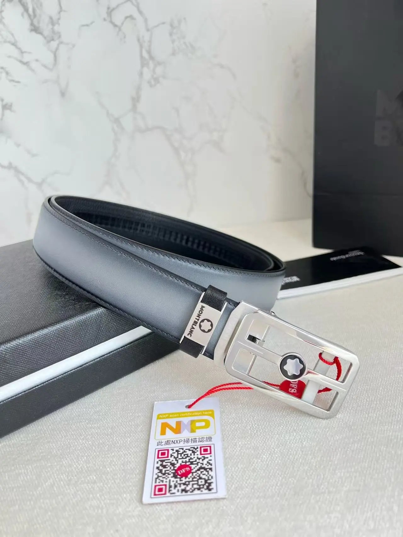  Louis Vuitton Gucci...Belt