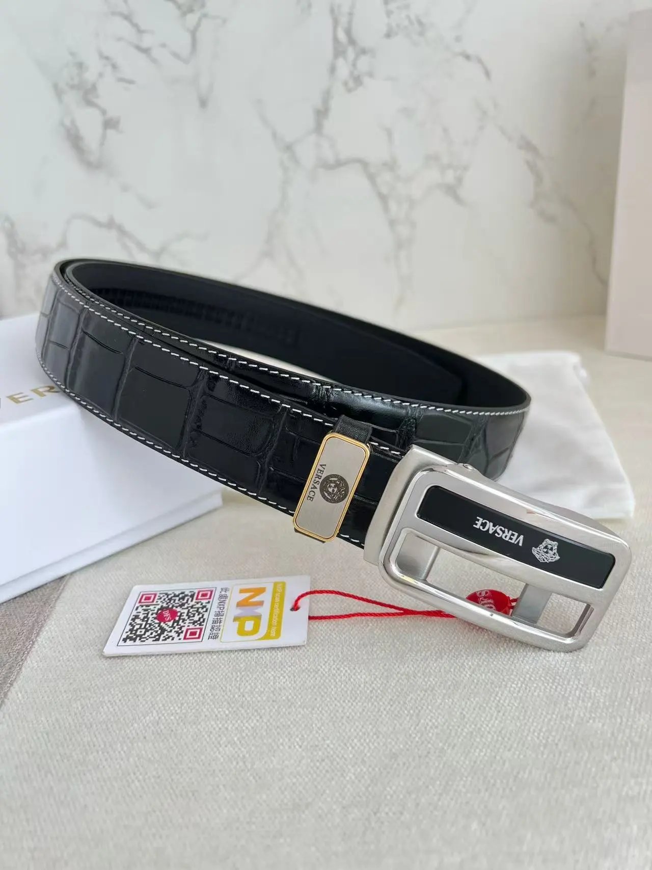  Louis Vuitton Gucci...Belt