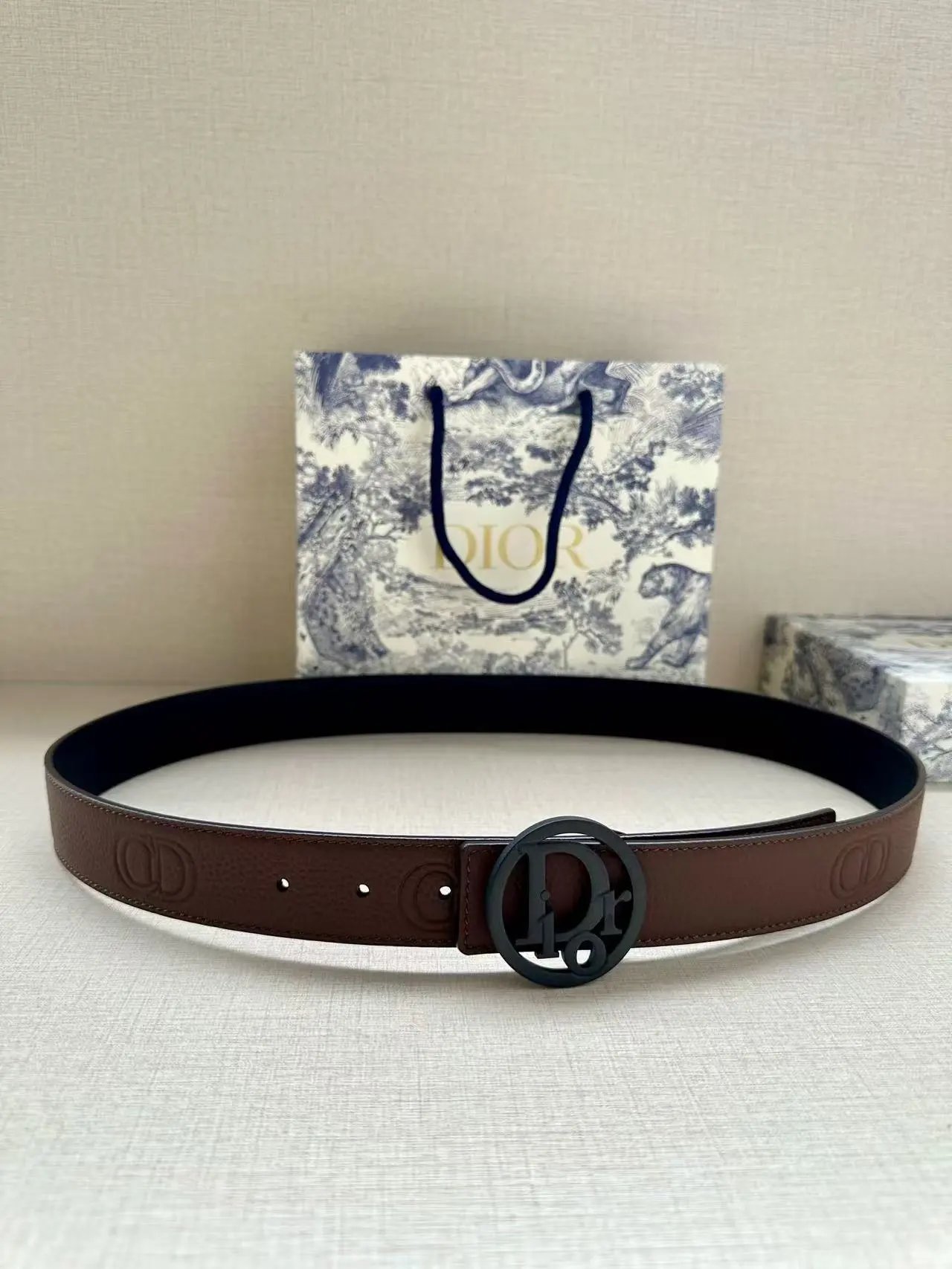  Louis Vuitton Dior...Belt