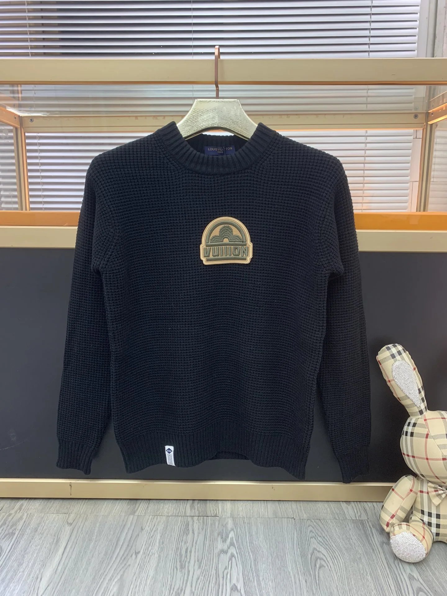  Louis Vuitton Hoodies