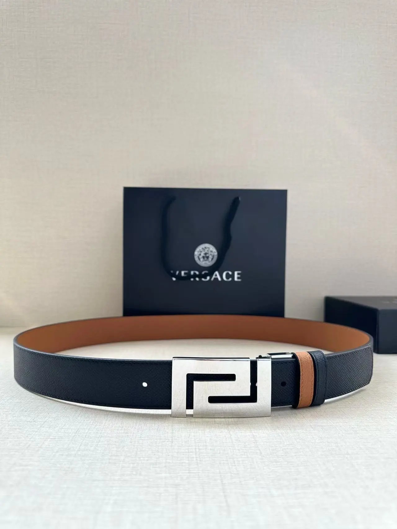  Louis Vuitton Fendi...Belt