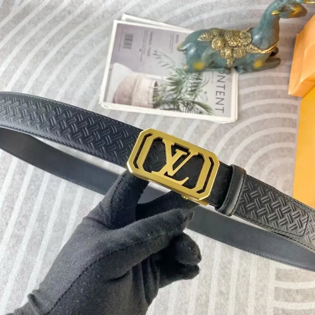 Fendi  Louis Vuitton...Belt