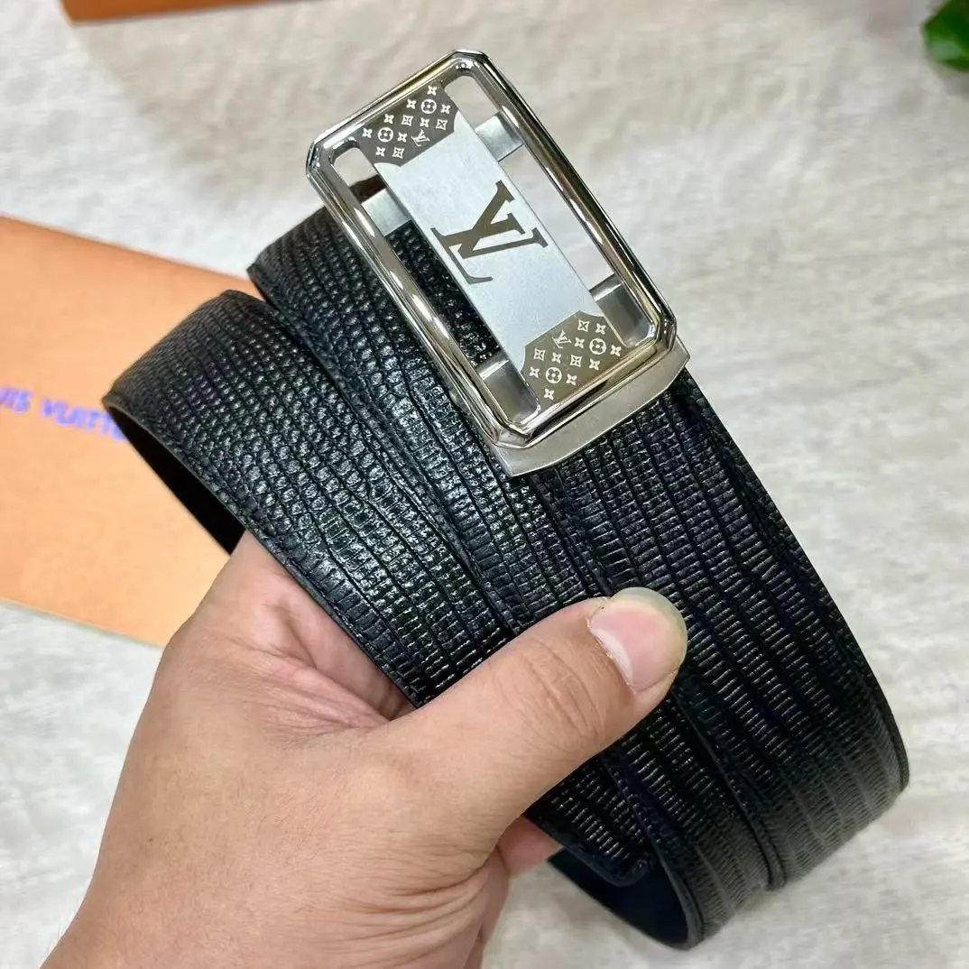  Louis Vuitton Gucci...Belt