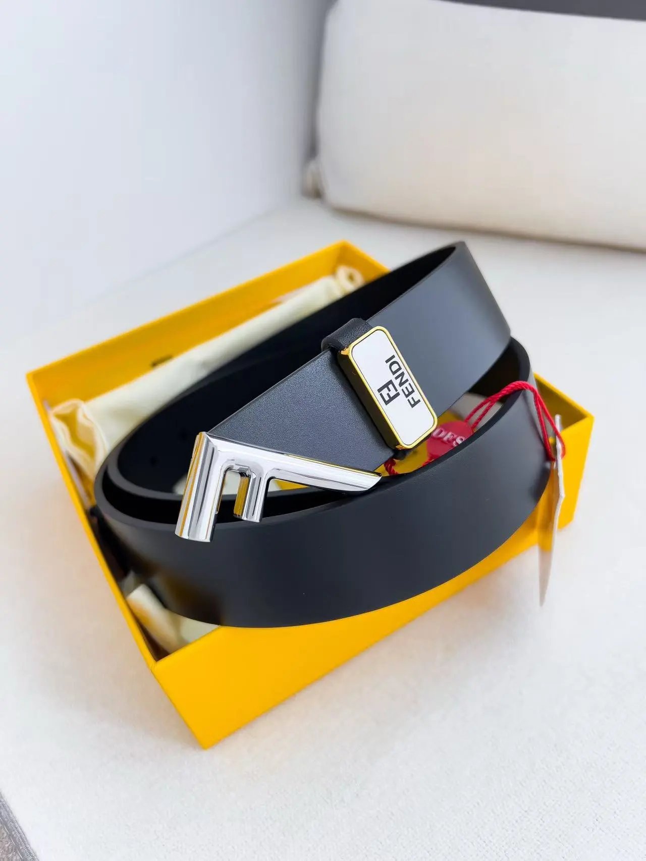  Louis Vuitton Dior...Belt