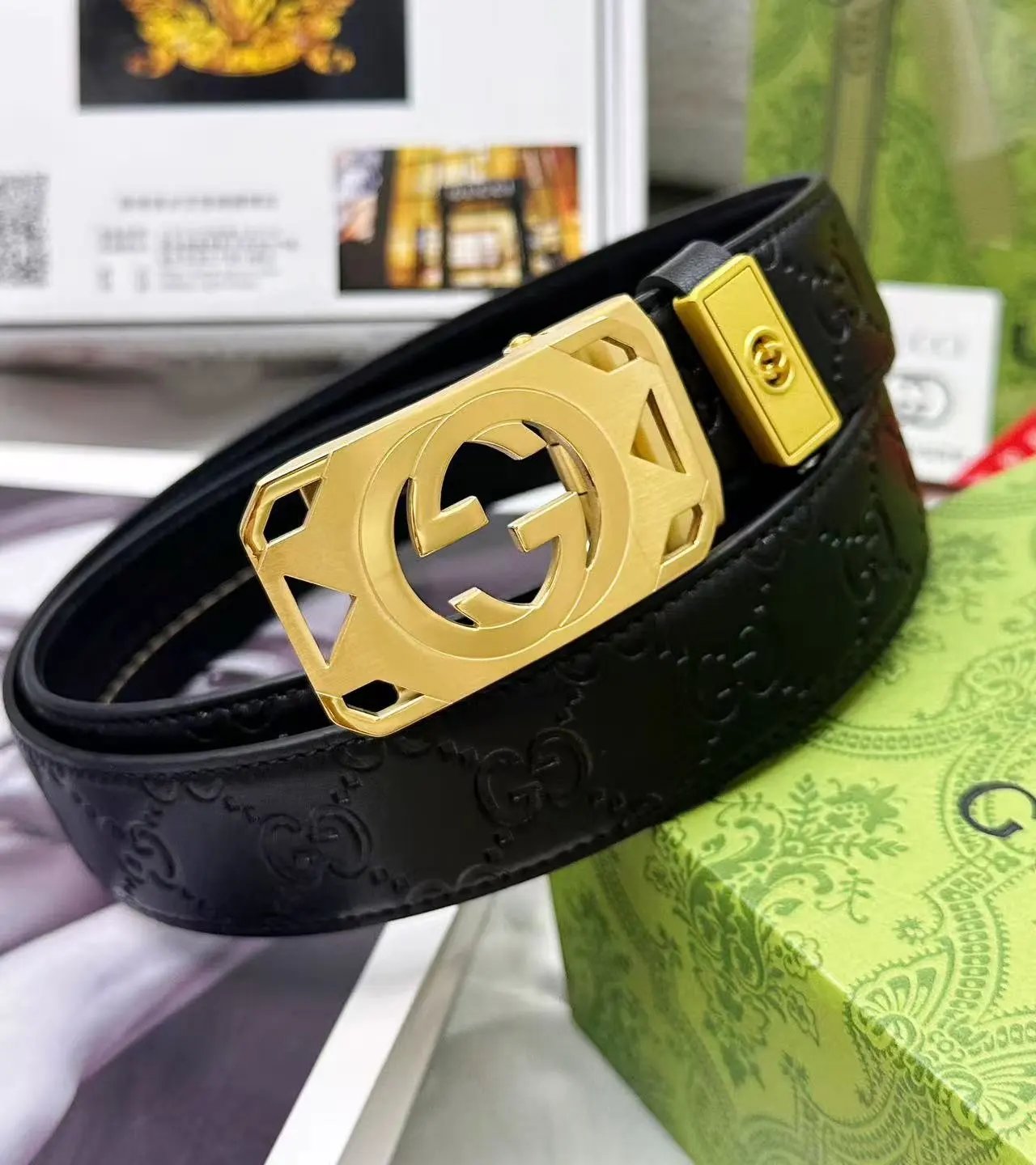  Louis Vuitton Gucci...Belt
