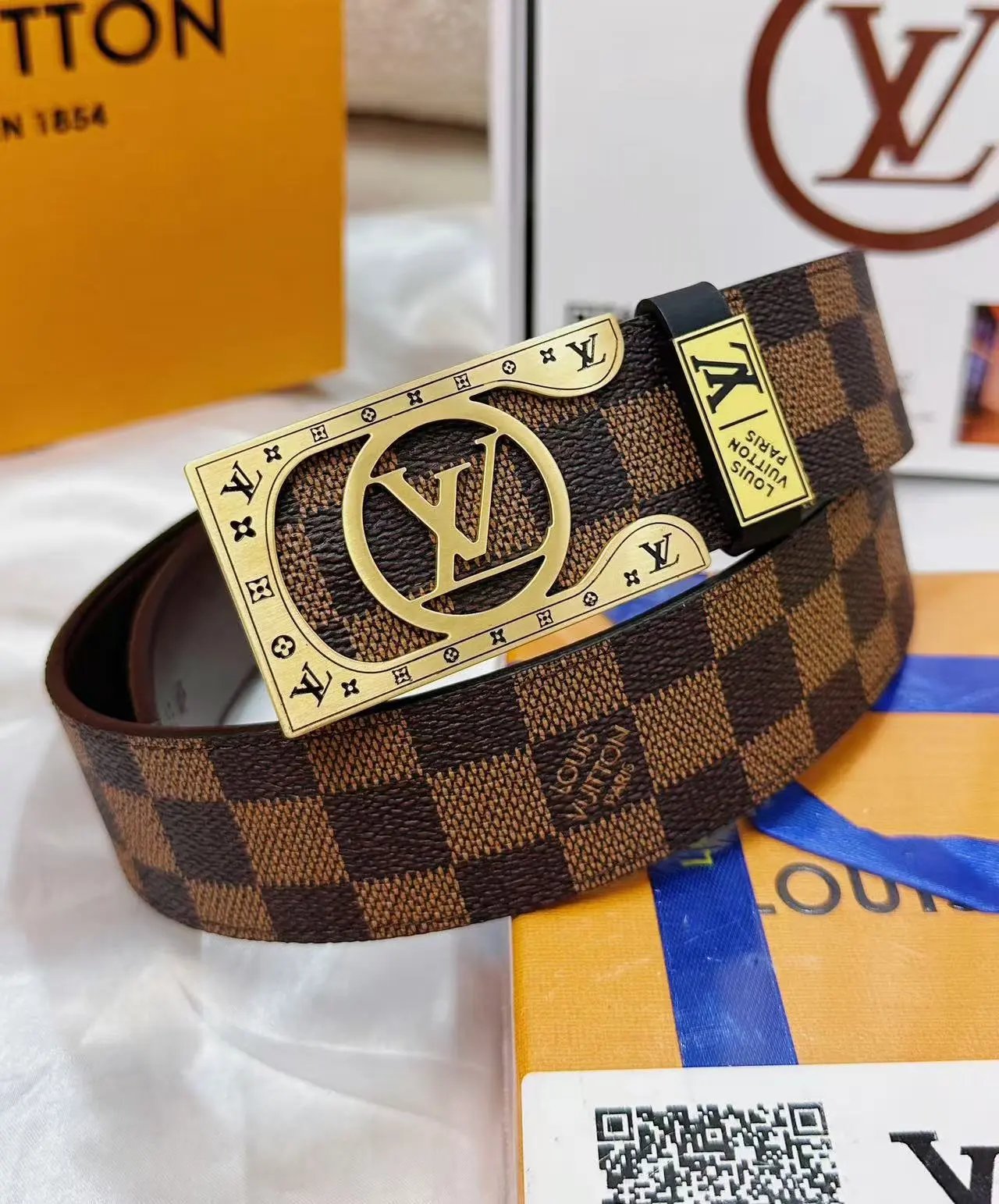  Louis Vuitton Gucci...Belt