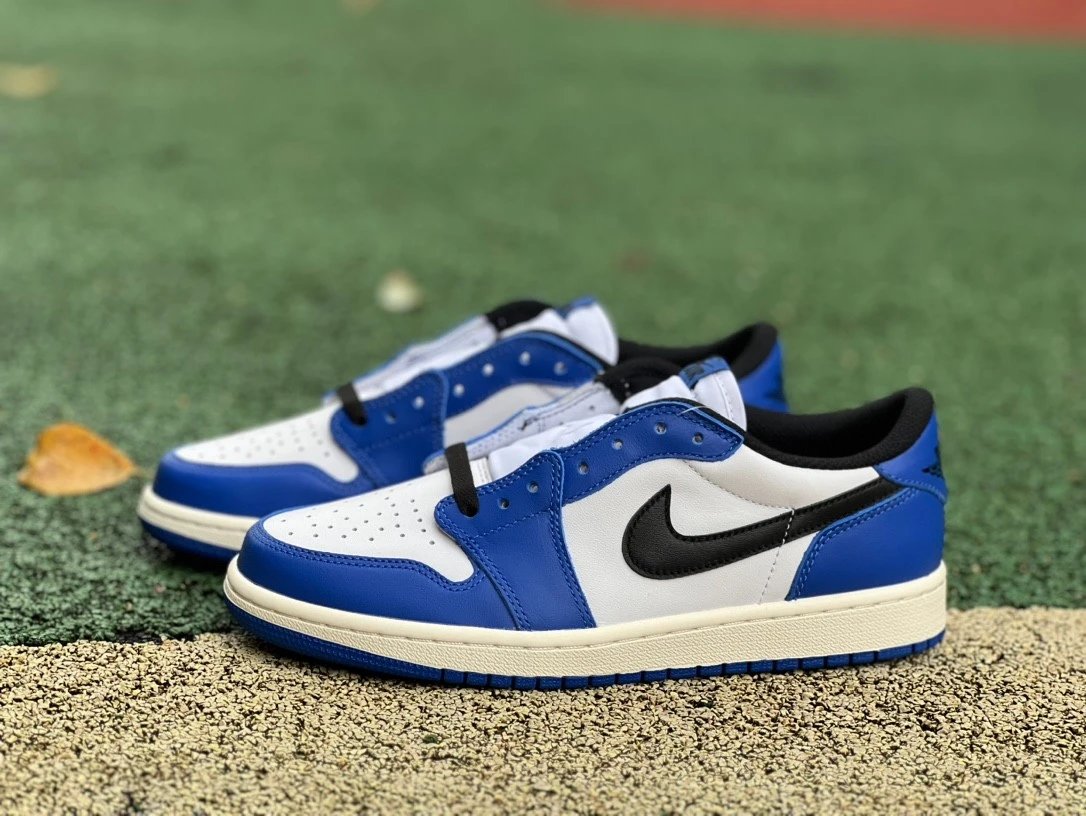 Jordan 1 Low
