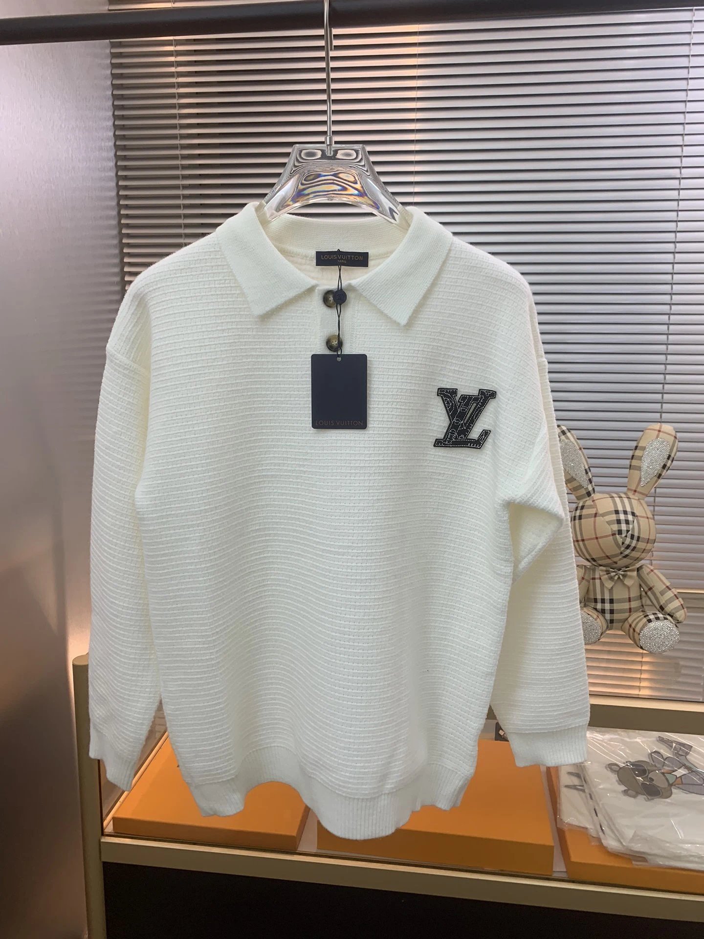  Louis Vuitton Hoodies