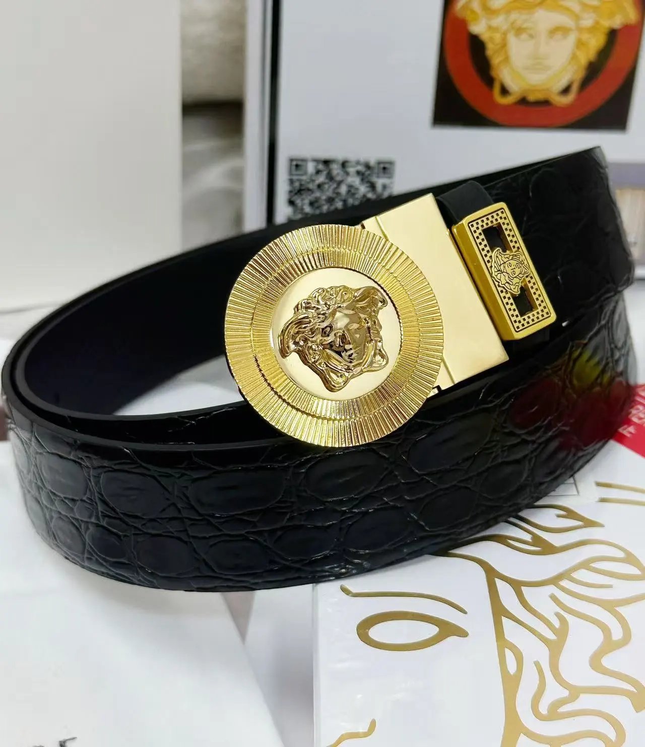  Louis Vuitton Gucci... Belt