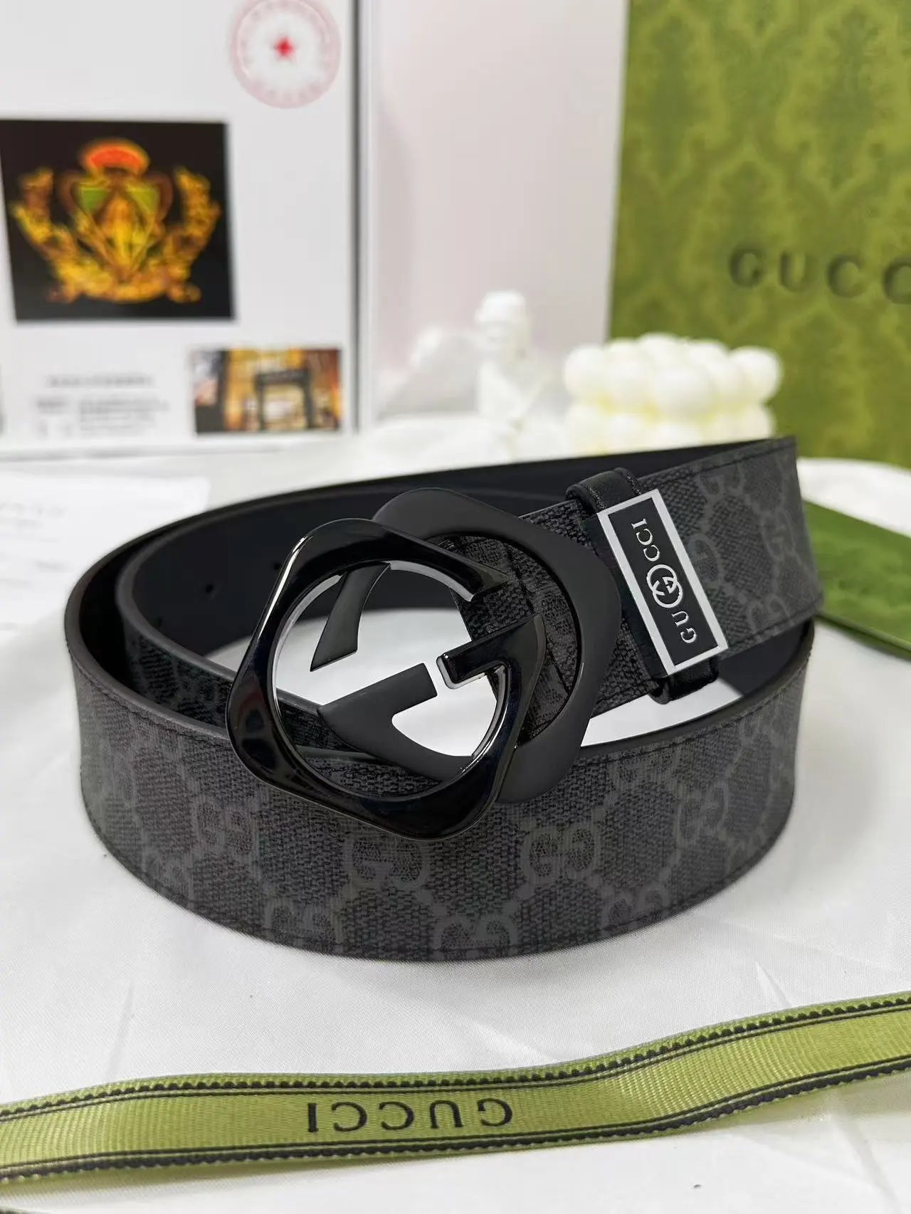  Louis Vuitton Gucci...Belt