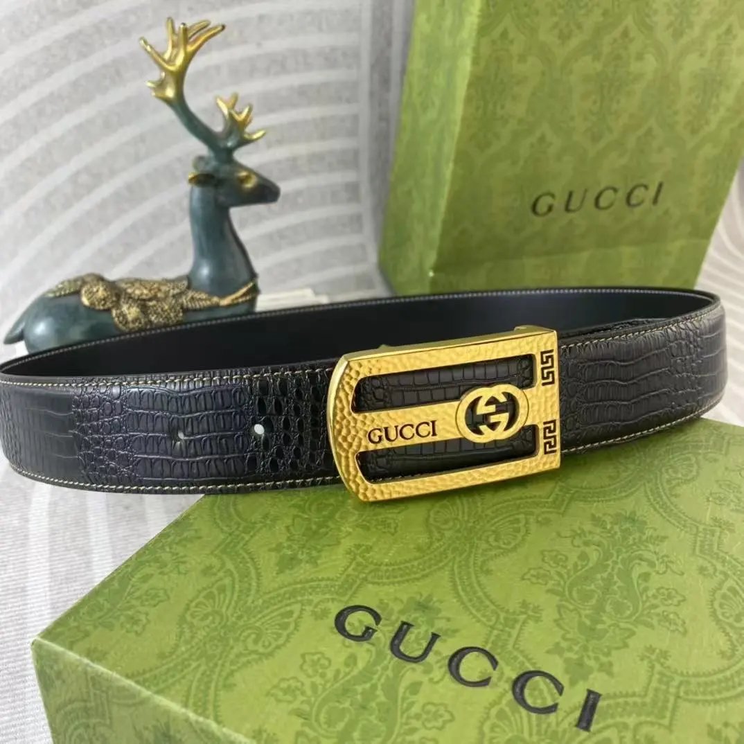  Louis Vuitton Gucci...Belt