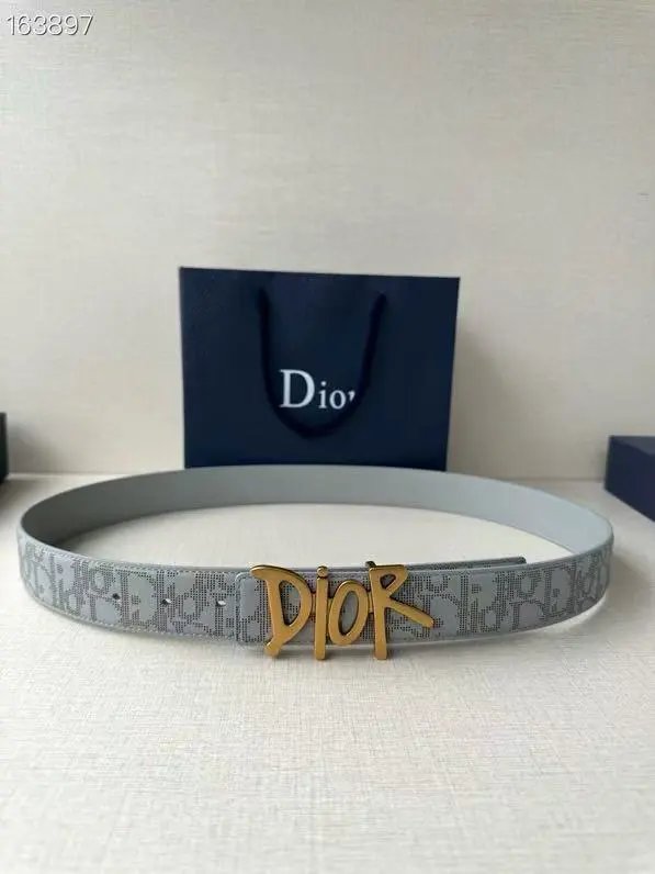  Louis Vuitton Dior...Belt
