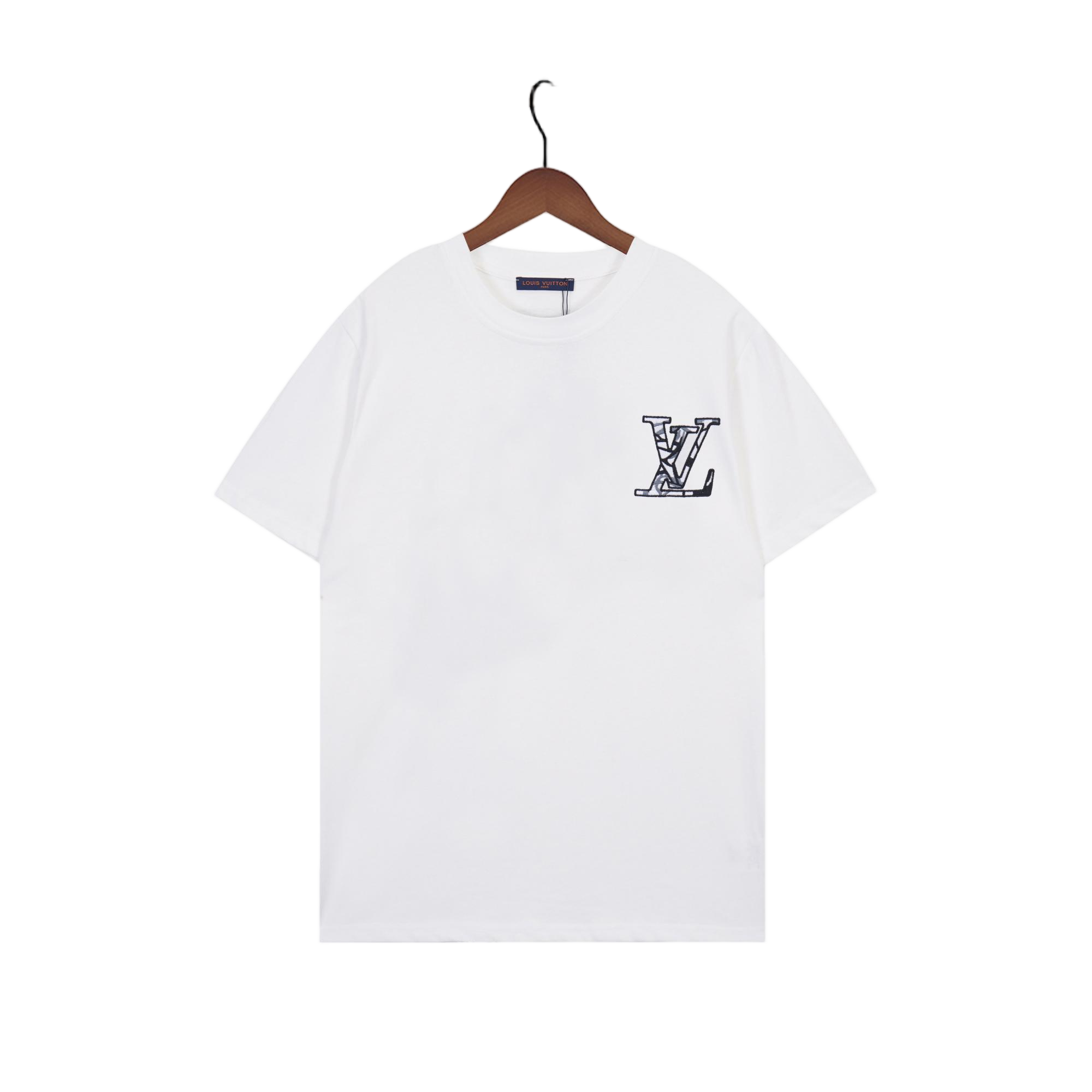  Louis Vuitton T-Shirts