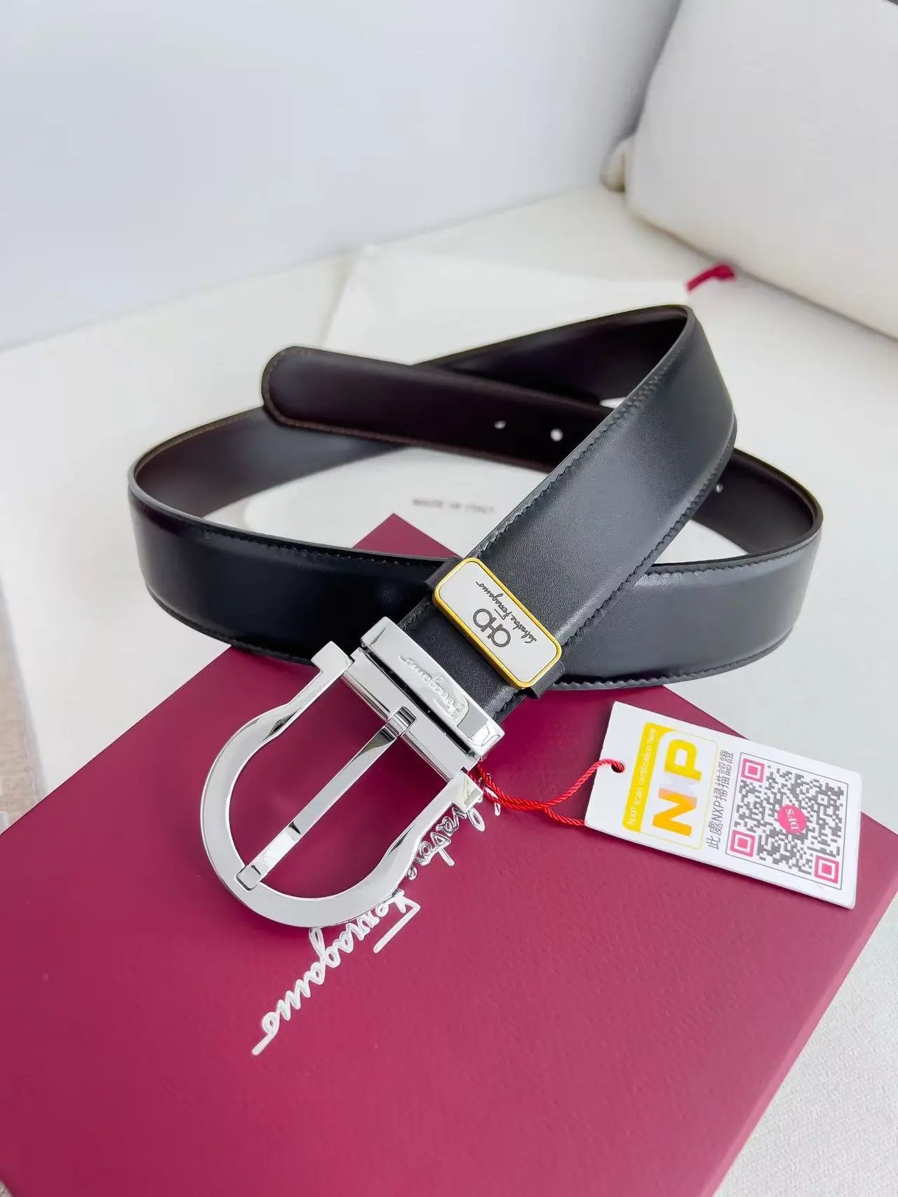  Louis Vuitton Gucci...Belt