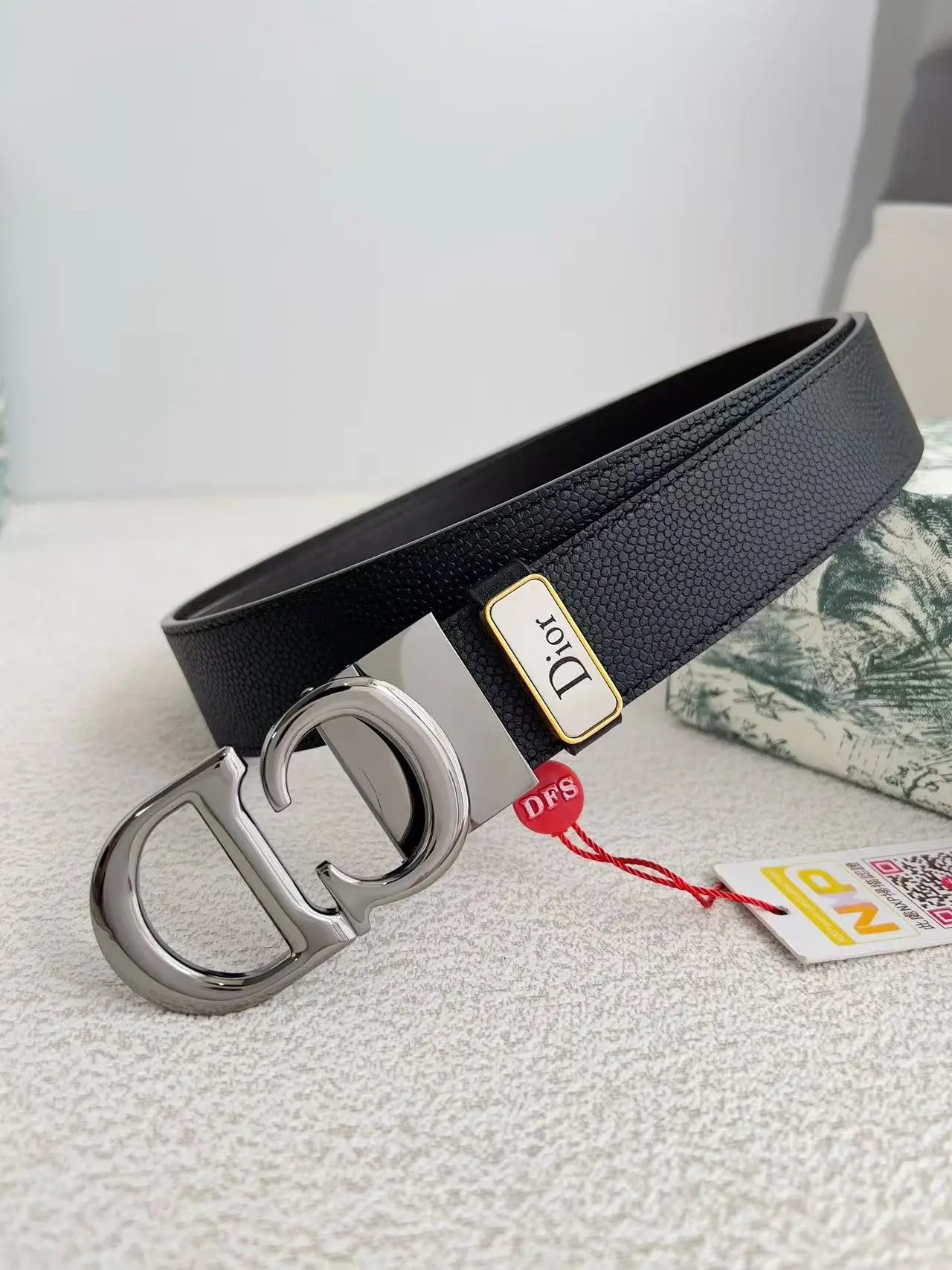  Louis Vuitton Gucci Belt