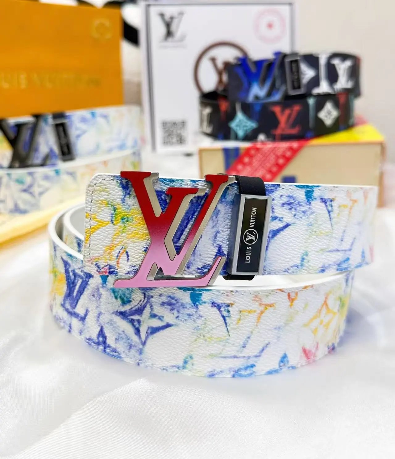  Louis Vuitton Gucci...Belt