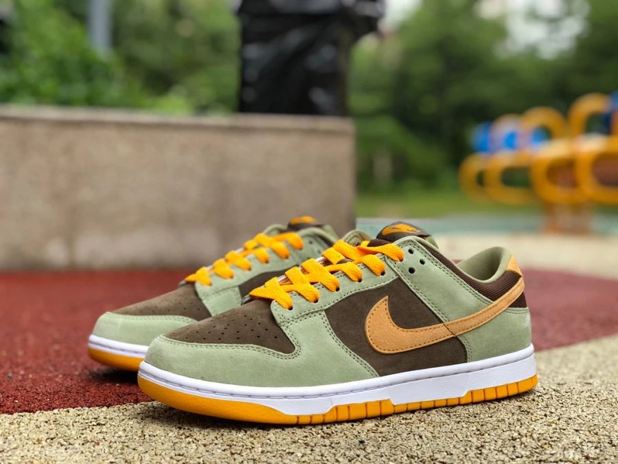 Nike Dunk Low SP