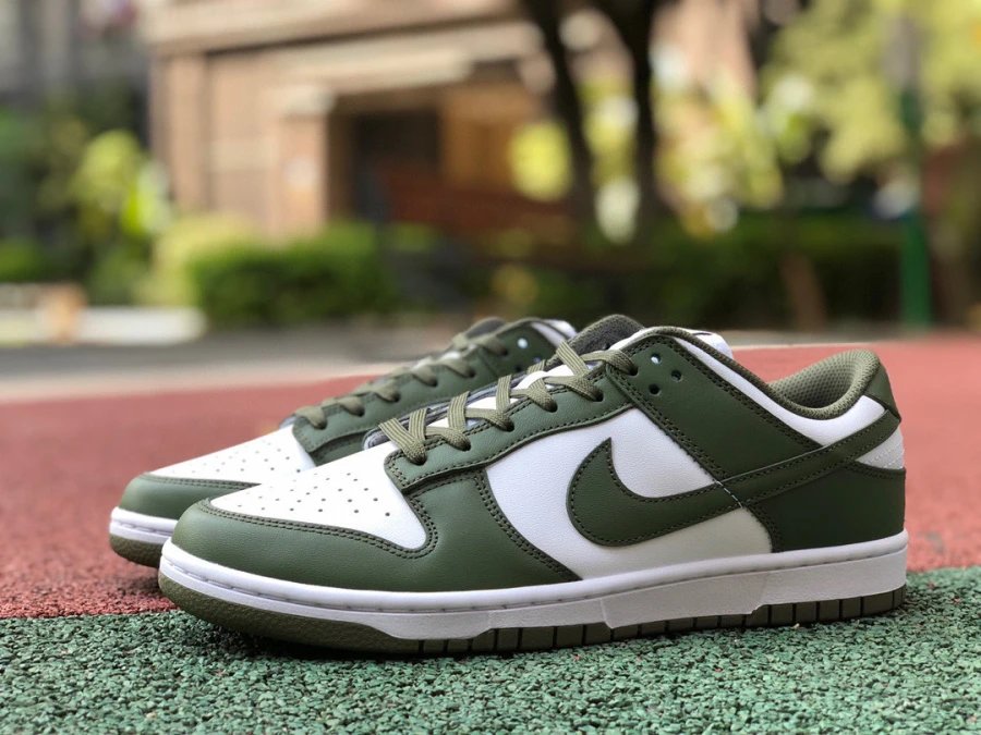 Nike Dunk Low SP