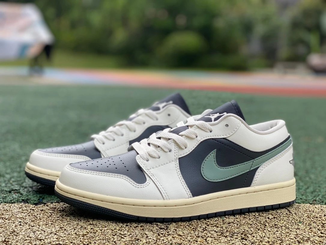 Jordan 1 Low