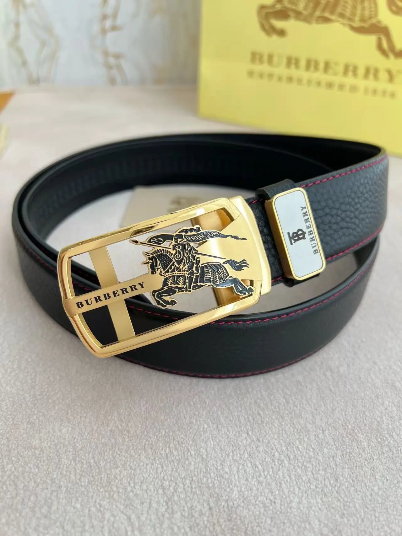  Louis Vuitton Gucci Belt