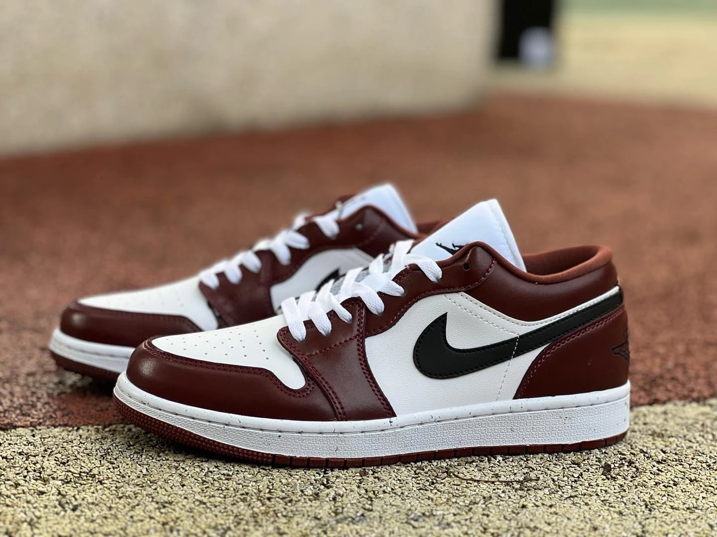 Jordan 1 Low