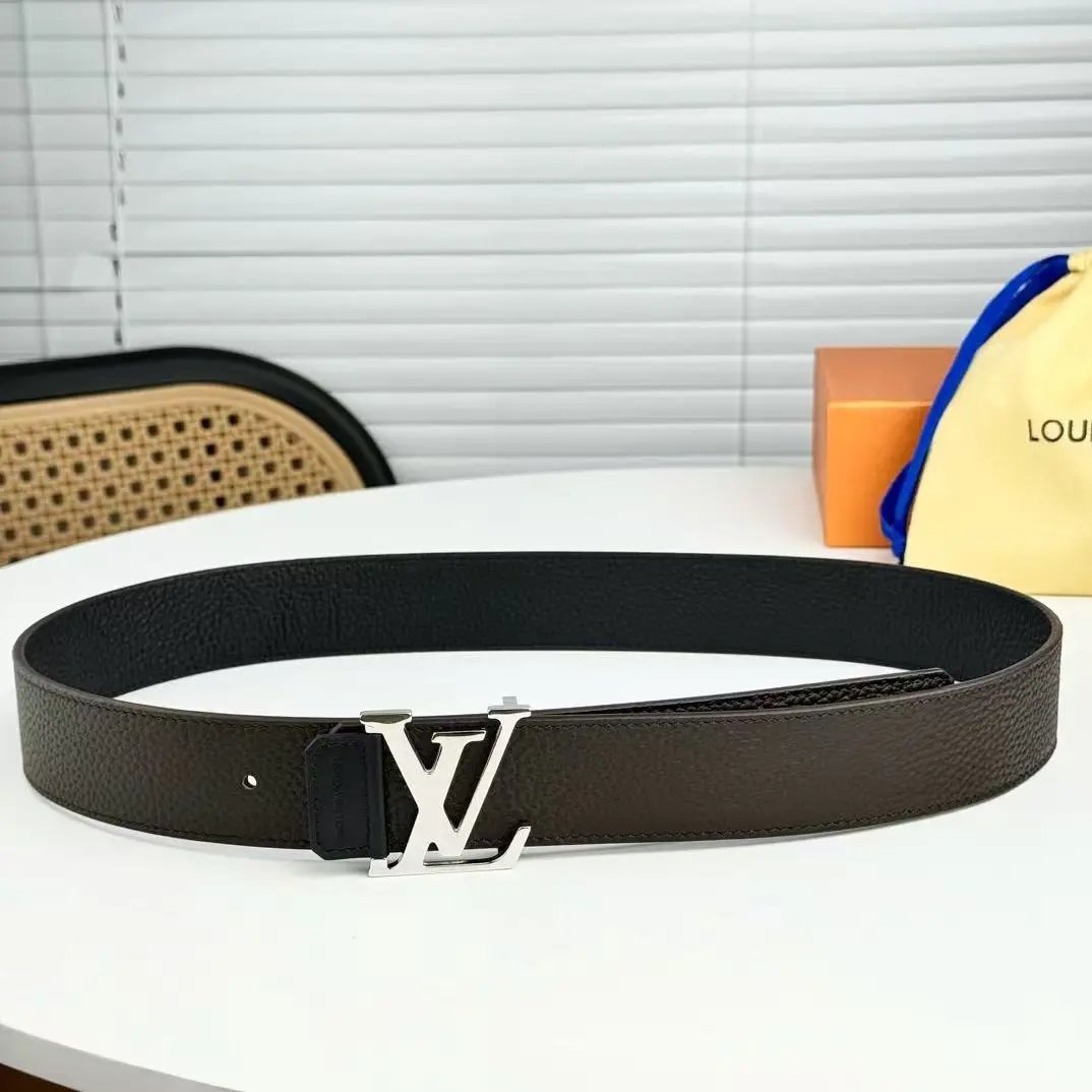  Louis Vuitton Gucci...Belt