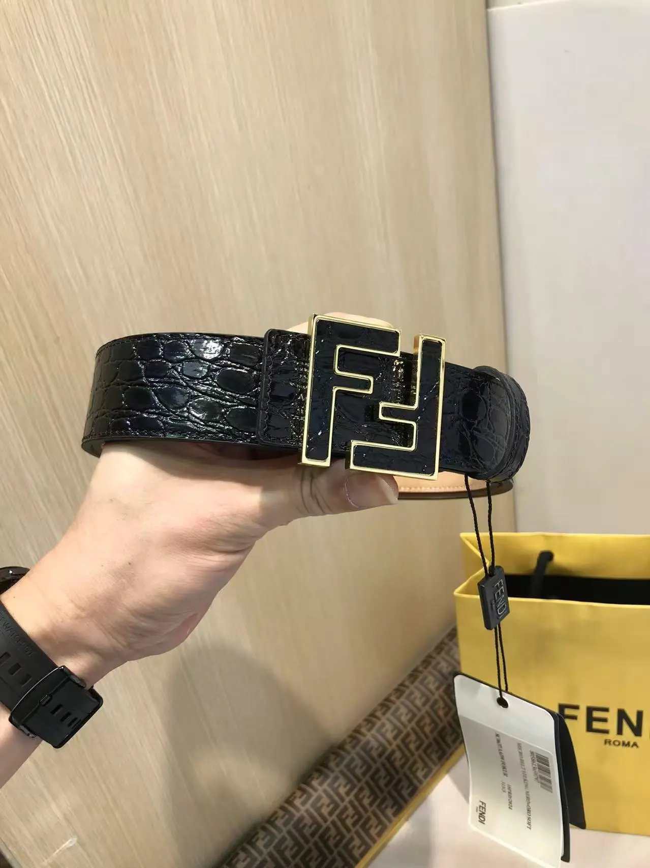  Louis Vuitton Gucci...Belt