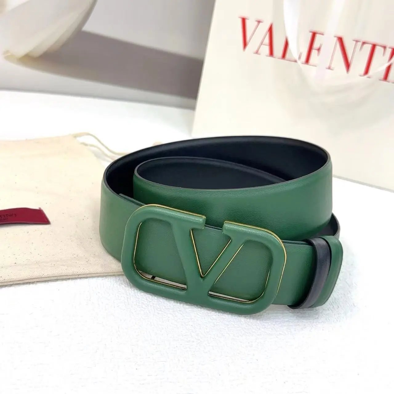 Louis Vuitton Gucci...Belt