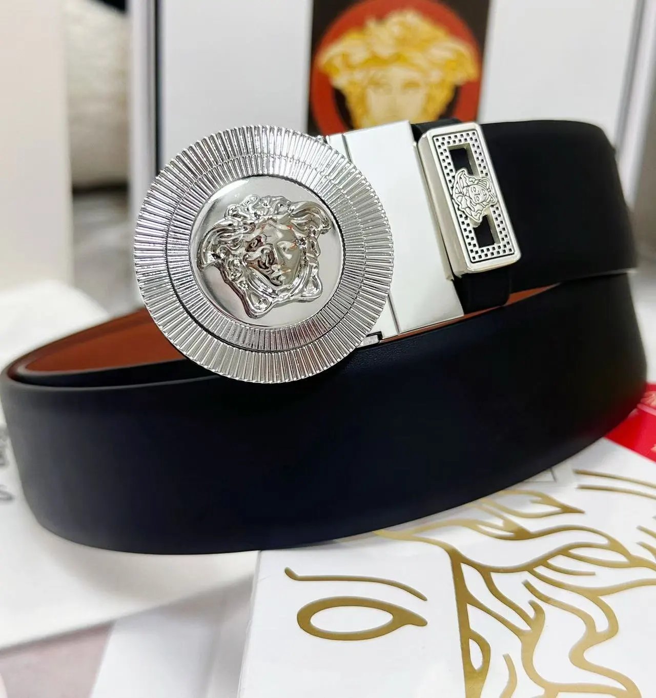  Louis Vuitton Gucci...Belt
