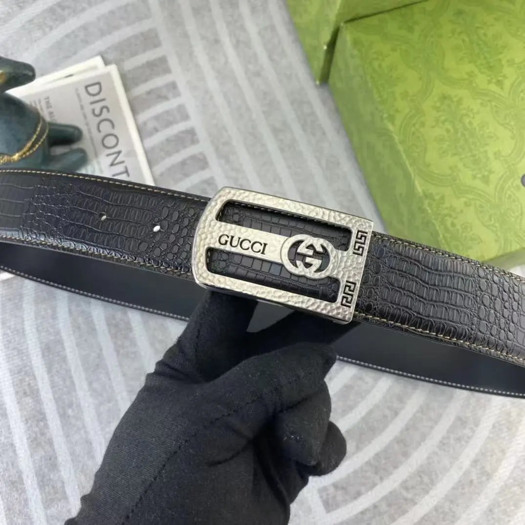  Louis Vuitton Gucci...Belt