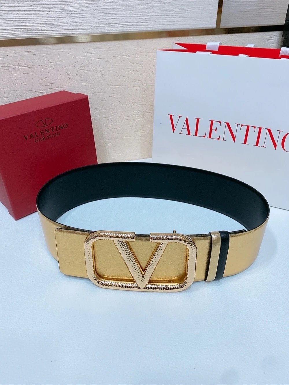 Valentino Belt
