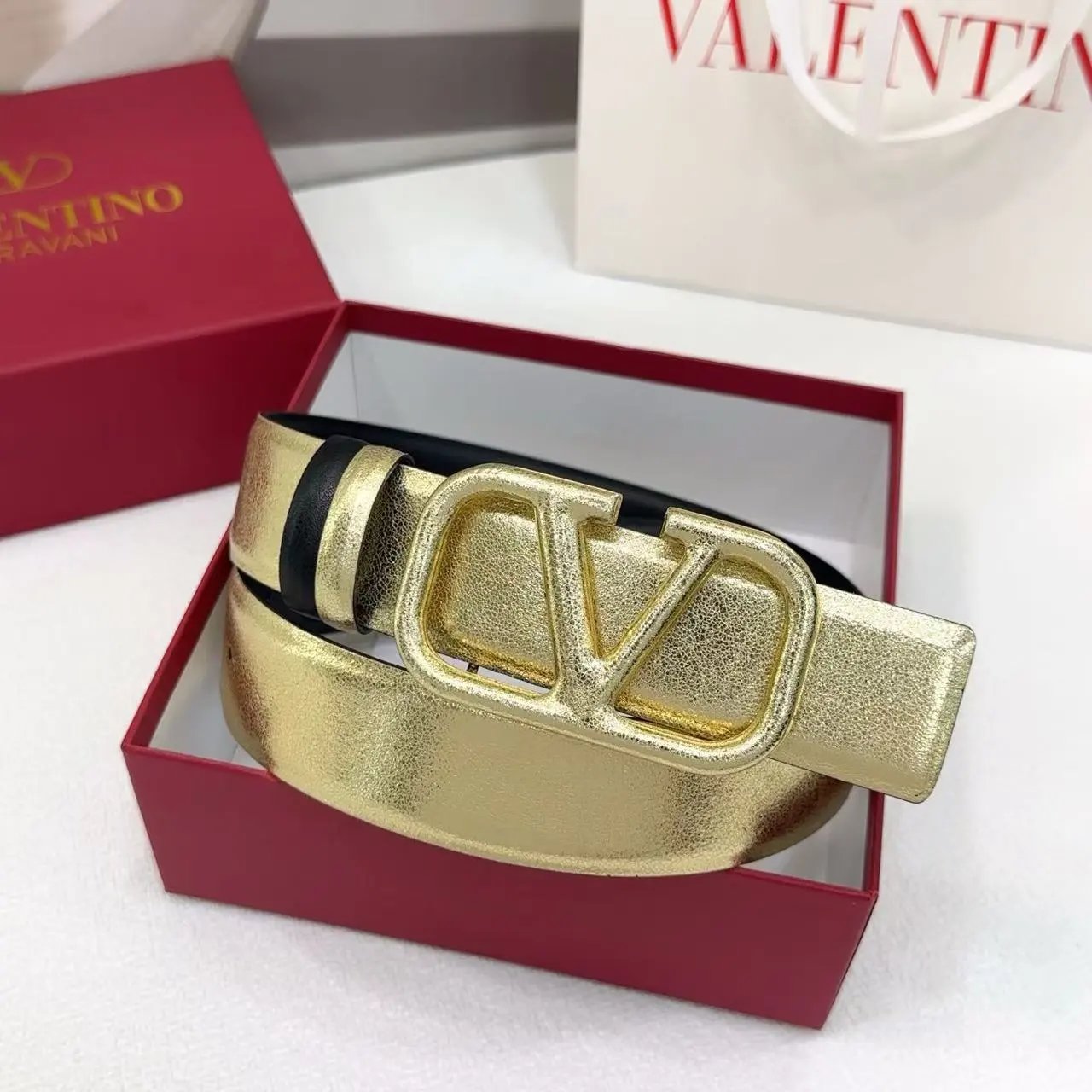 Louis Vuitton Gucci...Belt