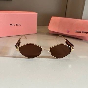 Prada Louis Vuitton...Sunglasses