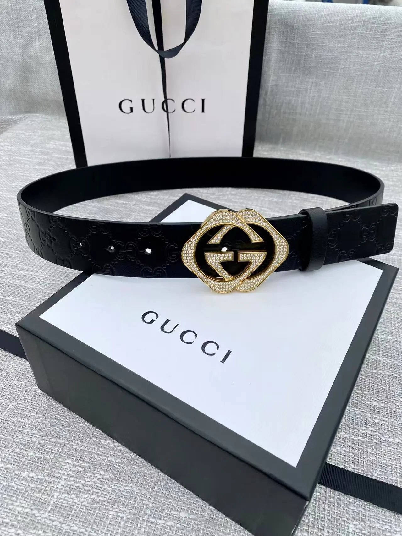 Louis Vuitton Gucci...Belt
