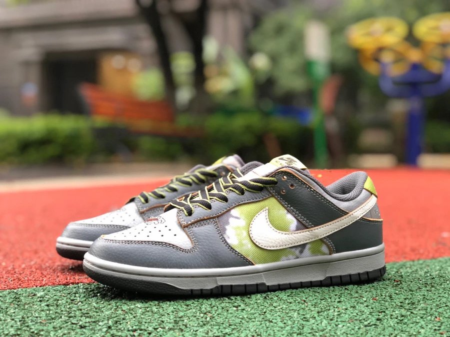 Nike Dunk Low SP