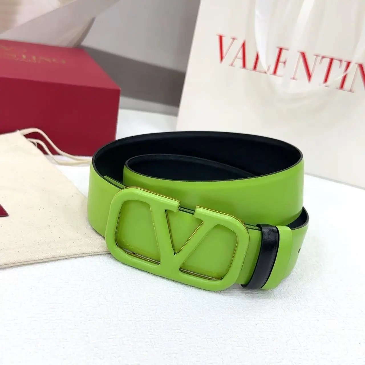 Louis Vuitton Gucci...Belt