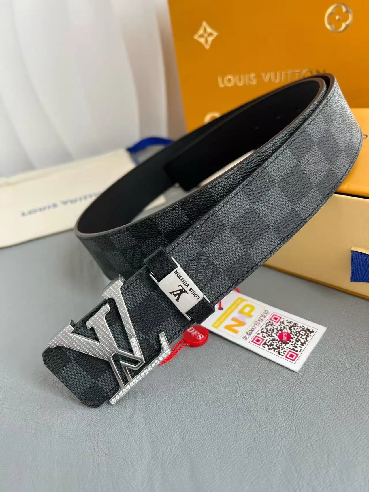  Louis Vuitton Gucci...Belt