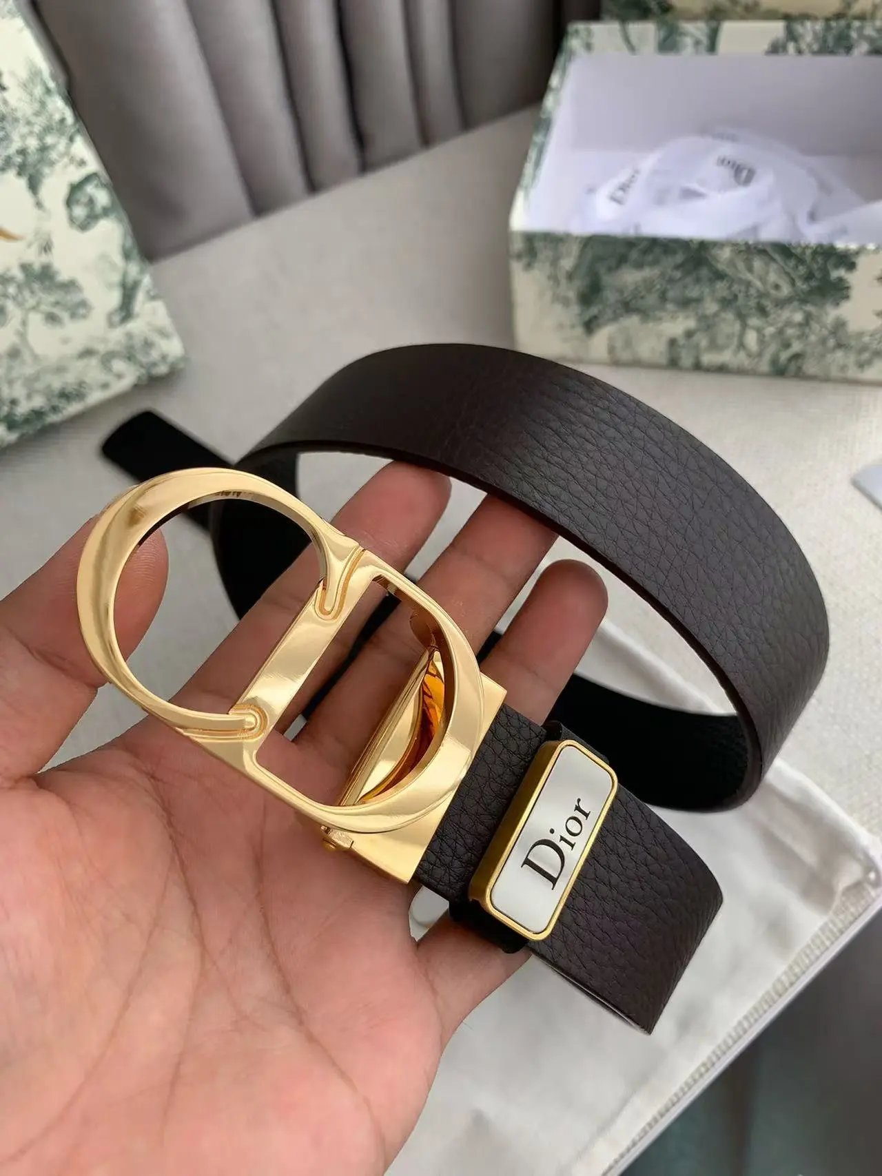  Louis Vuitton Dior...Belt