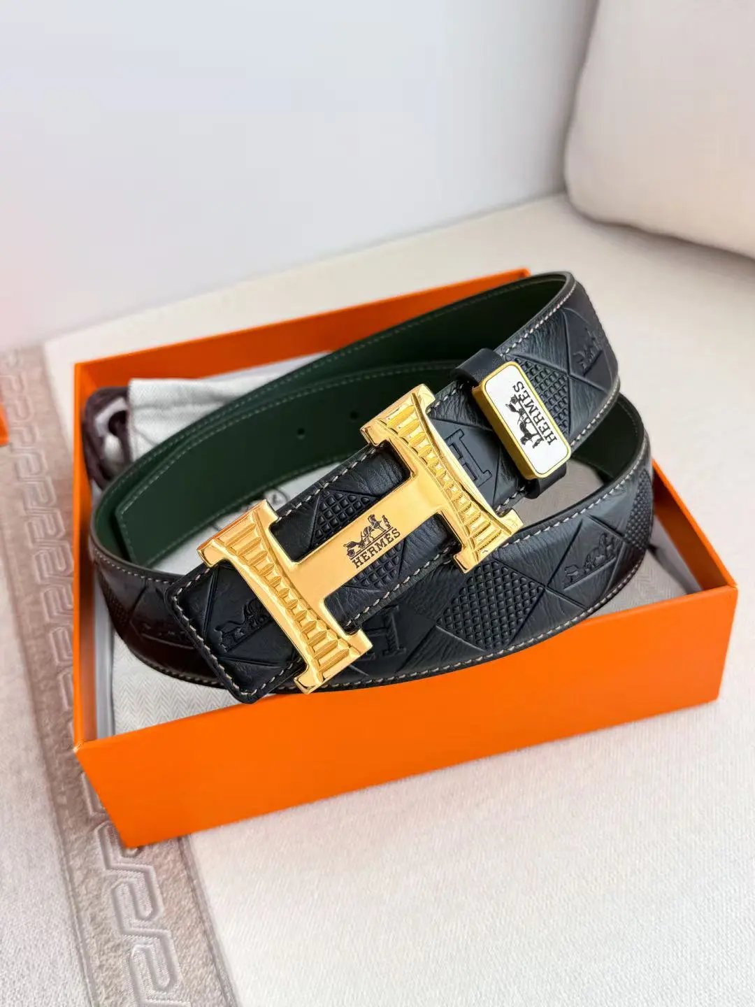 Louis Vuitton Gucci...Belt