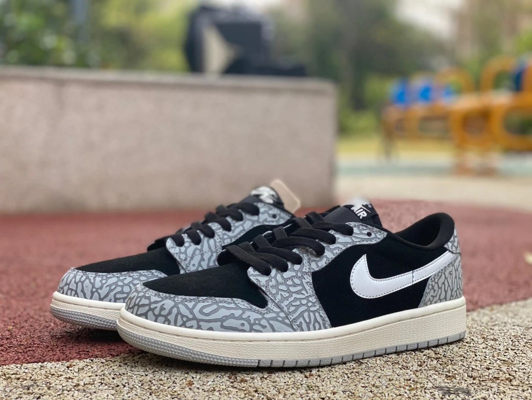 Air Jordan 1 Low
